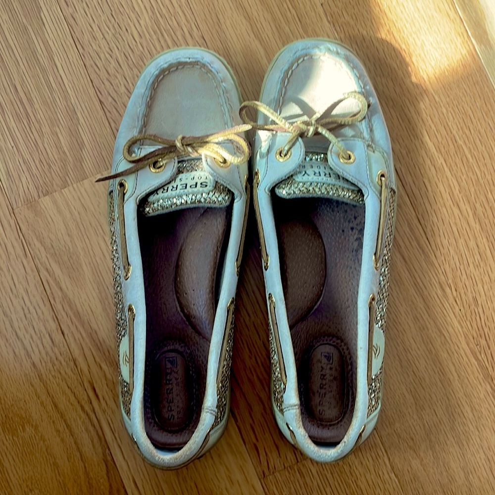 Sperry Top-Sider nude/tan gold shoes size 8